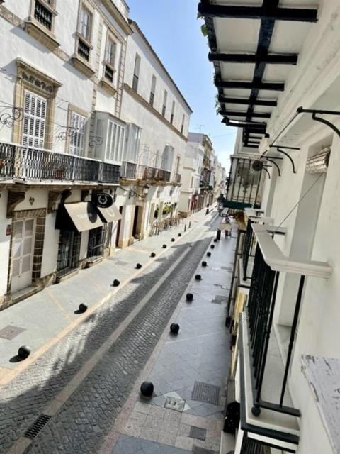 Gatu La Joya Escondida " Preferente Mayores De 25 Anos Y Familias " El Puerto de Santa María Kültér fotó